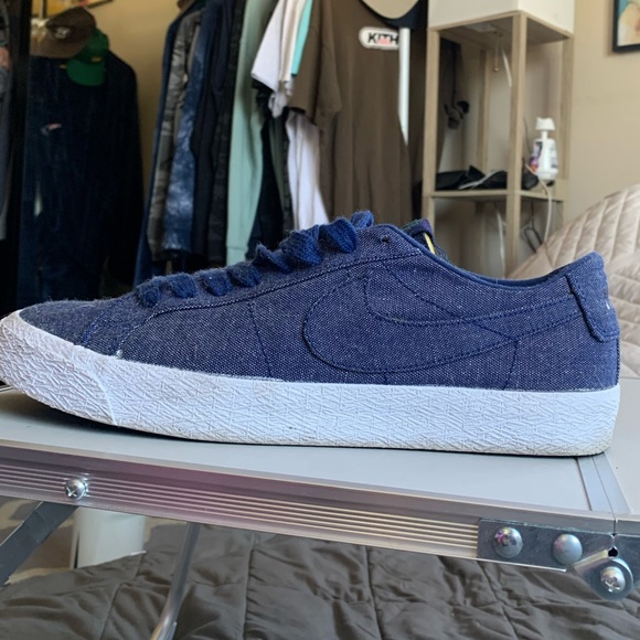 NIKE BLAZER LOW | 10.5 - Picture 1 of 4